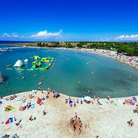 Salve Croatia Mobile Homes In Zaton Campsite *