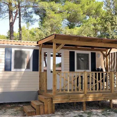 Salve Croatia Mobile Homes In Zaton Campsite