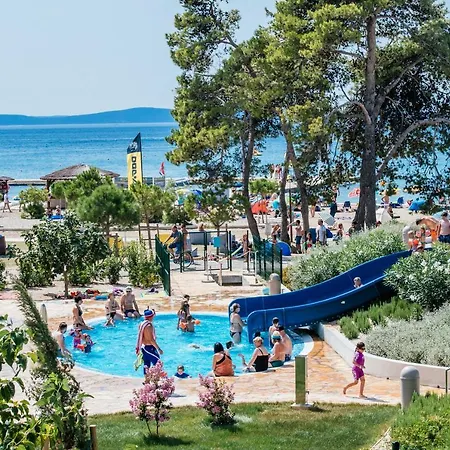 Salve Croatia Mobile Homes In Zaton Campsite *