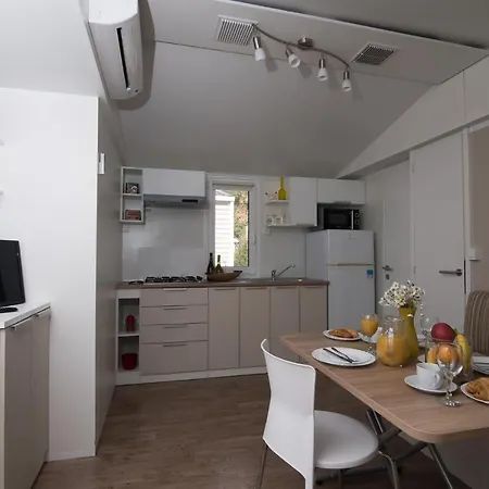 Salve Croatia Mobile Homes In Zaton Campsite *